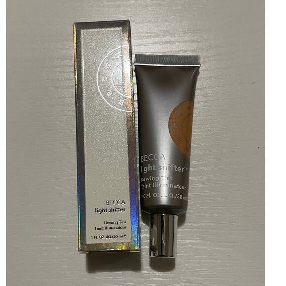 Becca Light Shifter Dewing Tint Orbit 2 - Picture 6 of 9